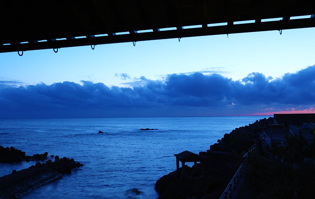 客室からの越前海の眺め